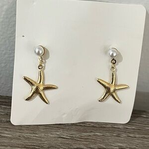 Starfish pearl dangle earrings